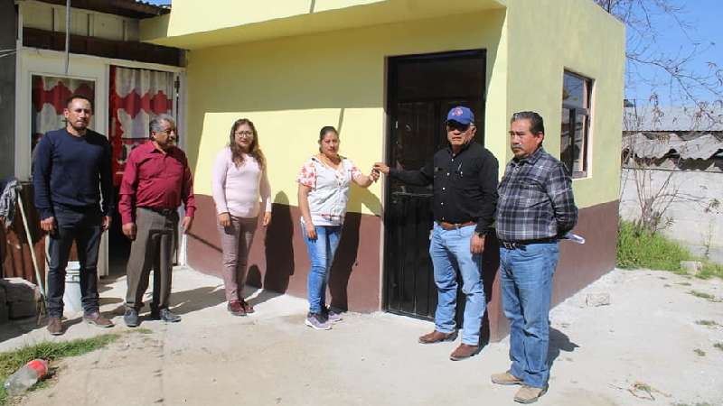 En Tocatlán se entregaron cuartos adicionales