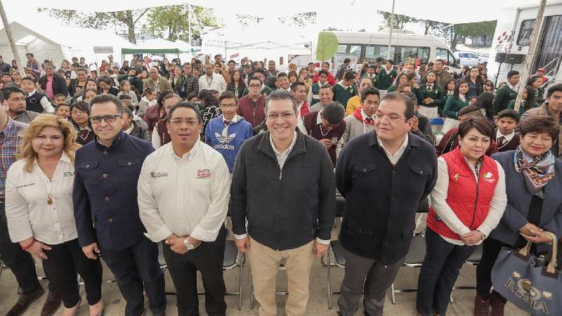 Marco Mena encabeza ruta por tu salud en Huamantla