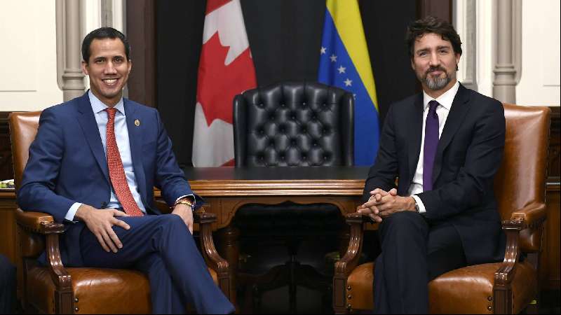 Guaidó avala los contactos de Canadá con Cuba 