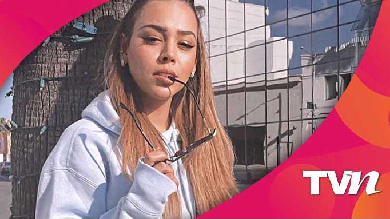 Danna Paola vuelve a La Academia ¡y cambia de look!