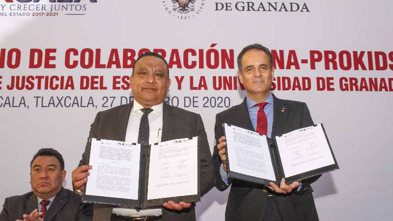 Firman convenio PGJE y Universidad de Granada, España