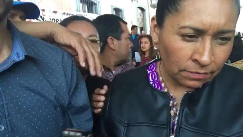 Reclaman a Ana Lilia Rivera que la 4T ha dejado sin medicamentos bási...