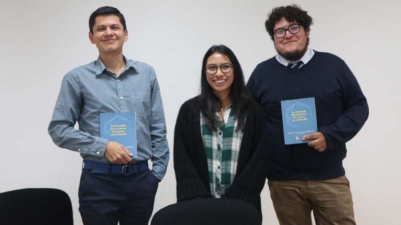 Presentan textos sobre la reflexión Filosófica en la UATx