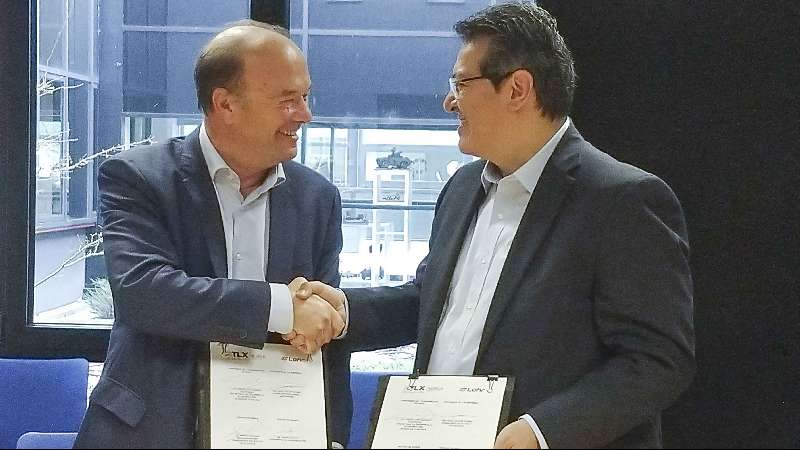 Marco Mena acuerda inversión francesa de Lohr industrie en Tlaxcala