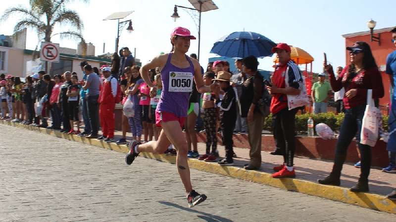 Invita IDET a la carrera de la mujer 2020