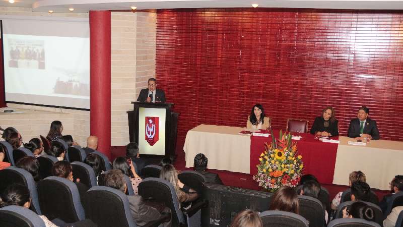 Facultad de Trabajo Social Sociología y Psicología de la UATx compro...