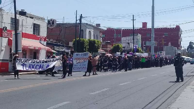 Deuda de autoridades con mujeres reclaman en marcha, exigen cese de vi...