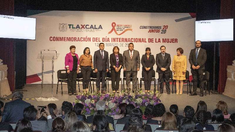 Conmemora gobierno del estado Día Internacional de la Mujer