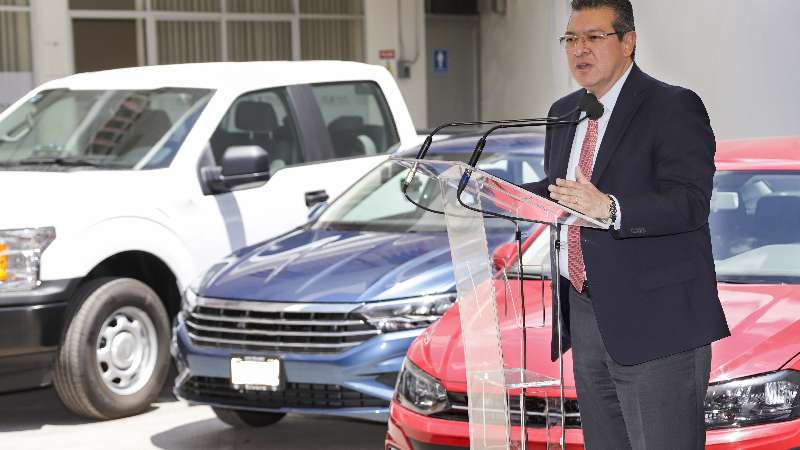 Marco Mena entrega unidad de investigación de delitos de alto impacto...