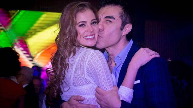 Adrian Uribe espera a su segundo hijo con su novia Thuany Martins