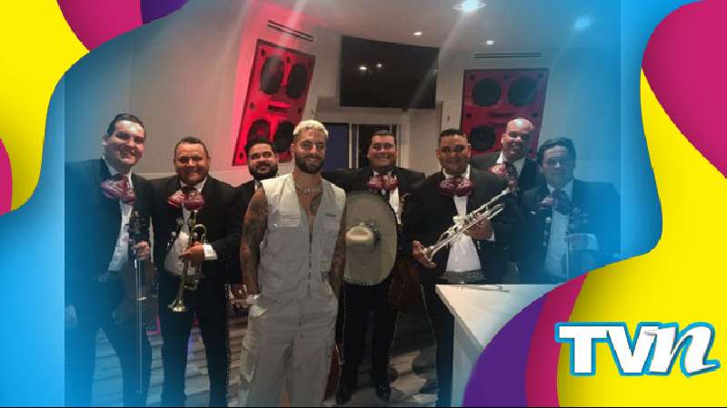 Maluma arma fiesta con Mariachi en Miami