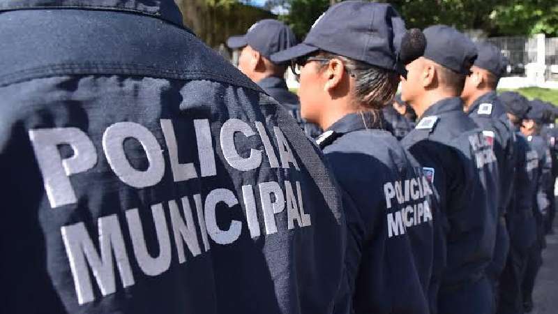 Muerte de policía por Covid despierta reclamos a alcalde de Chiautemp...