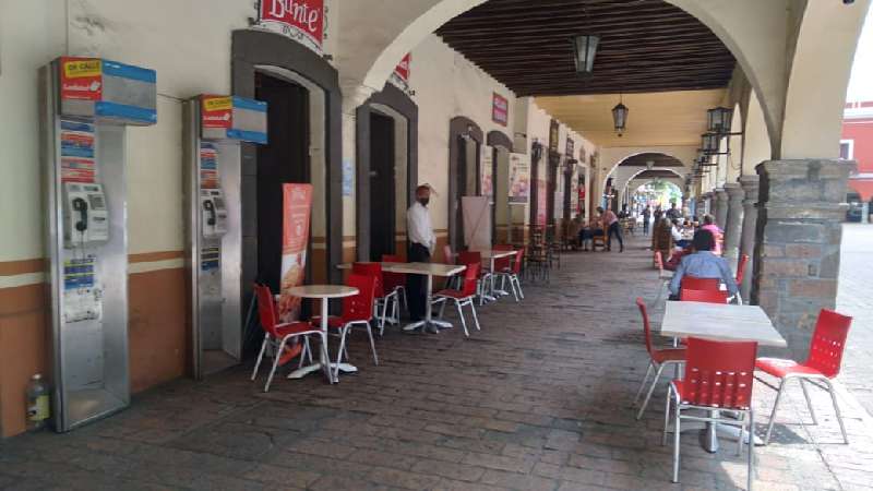 Día del Padre saca a tlaxcaltecas a las calles, pese a Covid