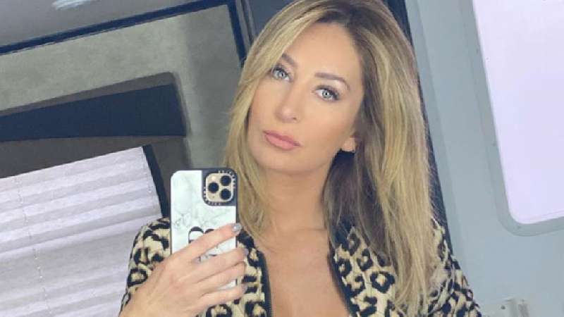 Geraldine Bazán viaja a Miami por trabajo y se lleva a sus hijas