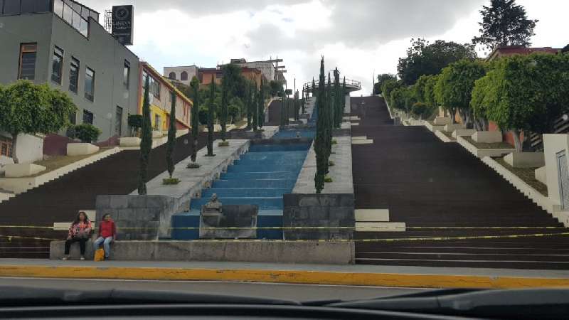 Cierran acceso a las Escalinatas de los Héroes en Tlaxcala