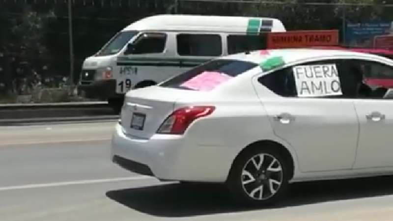 Caravana de autos de protesta contra AMLO se extiende a Tlaxcala, unos...