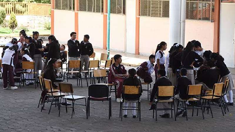 Pandemia abre posibilidad de que estudiantes de secundaria no continú...