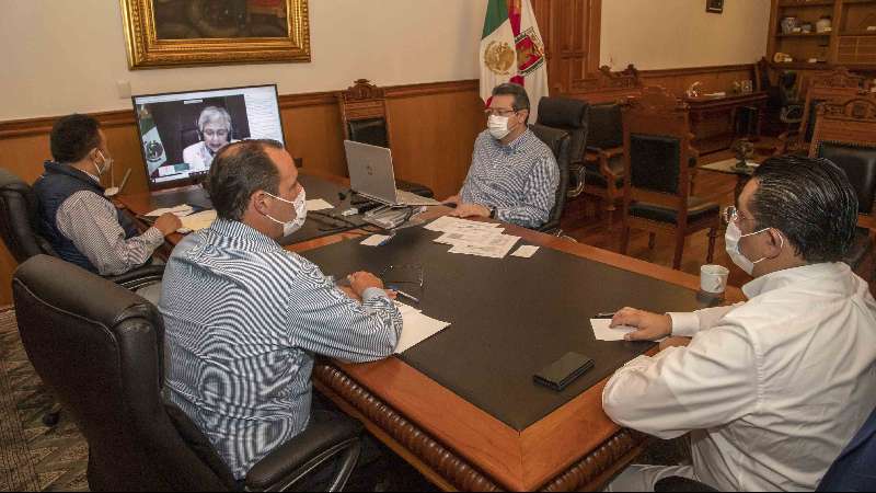 Marco Mena participa en reunión con secretarios federales sobre react...