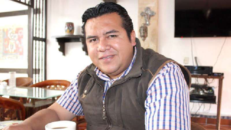Alcalde de Tzompantepec acapara agua potable, denuncian que deja a vec...