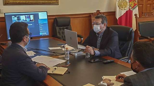 Acuerdan Marco Mena y Manuel Espino ofertar mil 500 plazas laborales p...