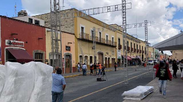 A partir del 15 de agosto arcada lumínica en honor a Virgen de la Car...