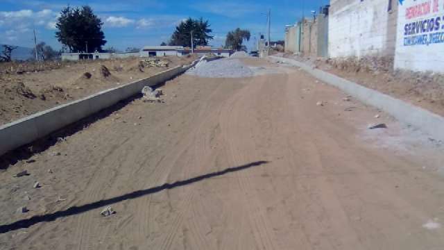 Gobierno de Cuapiaxtla realiza obras de pavimentación 