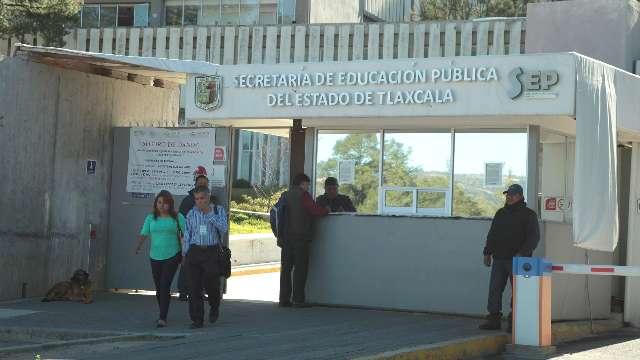 Padres de familia no realizan desinfección de escuelas, afirma SEPE