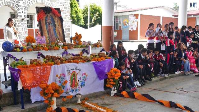 Participan a distancia alumnos de la primaria bilingüe Xicohténcatl ...