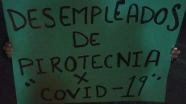 Sin trabajo ni ingresos, pirotécnicos botean en la caseta Tlaxcala-Sa...