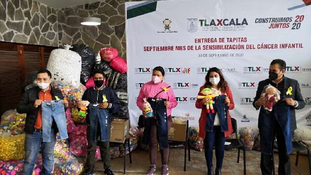 Entrega ITJ dos toneladas de tapas de plástico para apoyar a niños c...