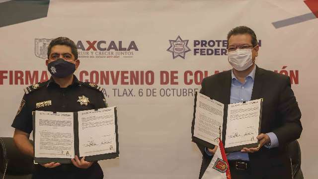 Marco Mena y Manuel Espino firman convenio para otorgar mil 500 empleo...