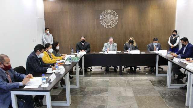 Rinden protesta nuevos integrantes Comité de Estudios y Proyectos Leg...