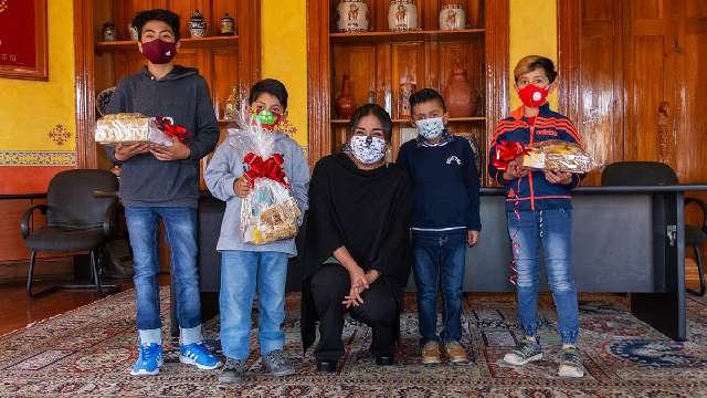 Premia Secture a ganadores de concursos de Día de Muertos