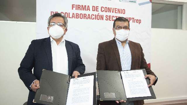 Firman Secte y Uptrep convenio de colaboración para capacitar a condu...