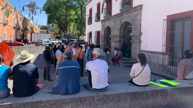 Protestan pobladores de Totolac contra creación de agua potable 