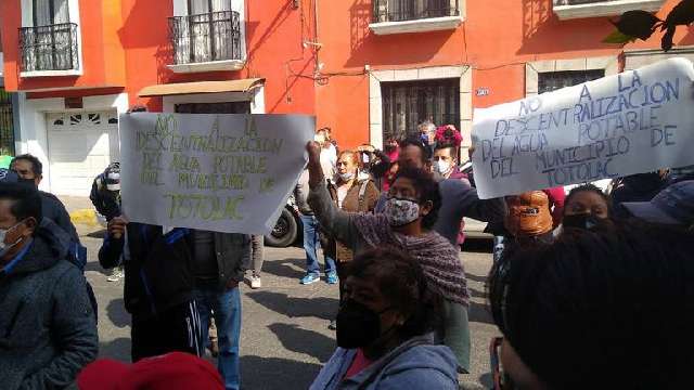 Sube de tono conflicto en Totolac por Comisión de agua potable, pobla...