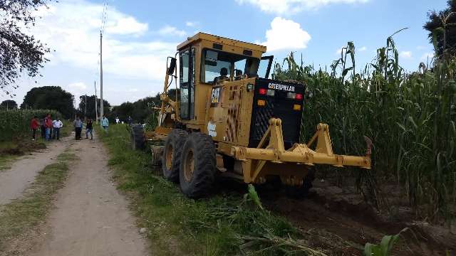 Respalda Secoduvi al sector campesino con préstamo de maquinaria