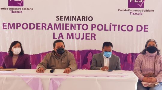 Realizó PES seminario de empoderamiento político de las mujeres