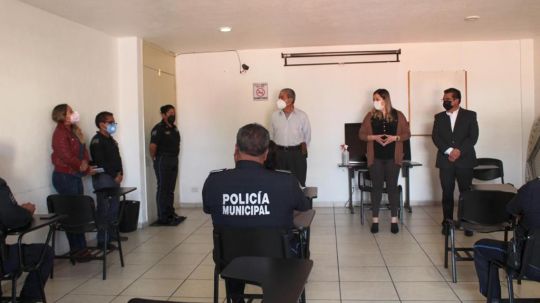 Designa Mildred Vergara al capitán Agustín Durán como director de Seguridad Pública
