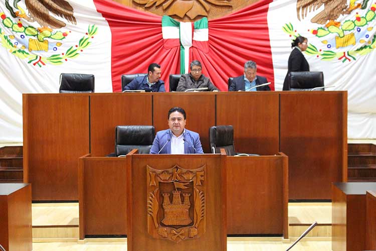 Plantean reforma a constitución para sancionar a quien provoque daño ambiental