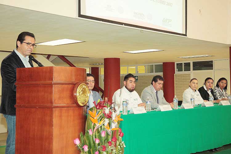 Entrega SEPE 101 becas a estudiantes de la Uptrep de extensionismo joven Sagarpa-SEP 2017
