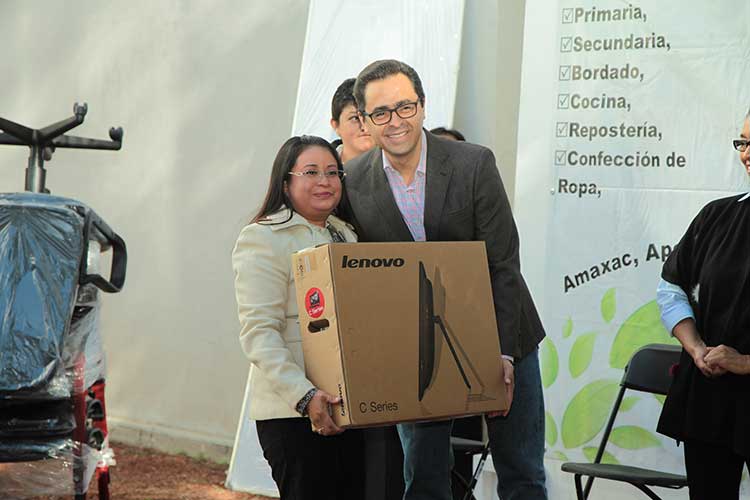 Otorga SEPE equipamiento a centros de educación extraescolar y misiones culturales