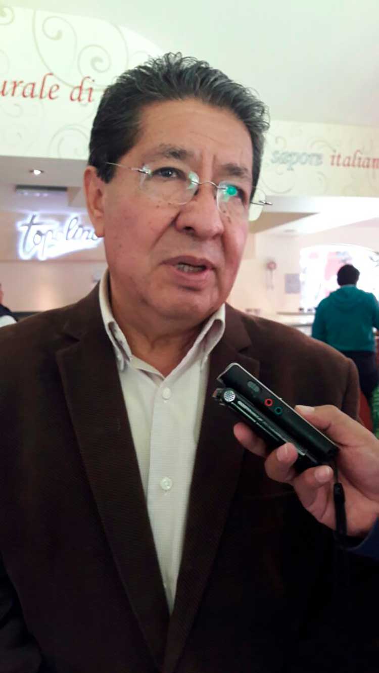 Atiende Fundación UAT 180 alumnos con becas