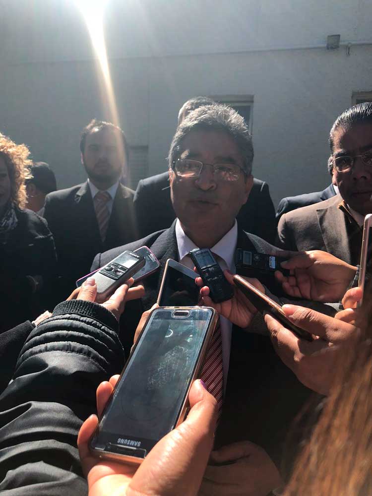 Es absurdo y un sinsentido que el Ejecutivo quiera disminuir presupuesto a la UAT: rector