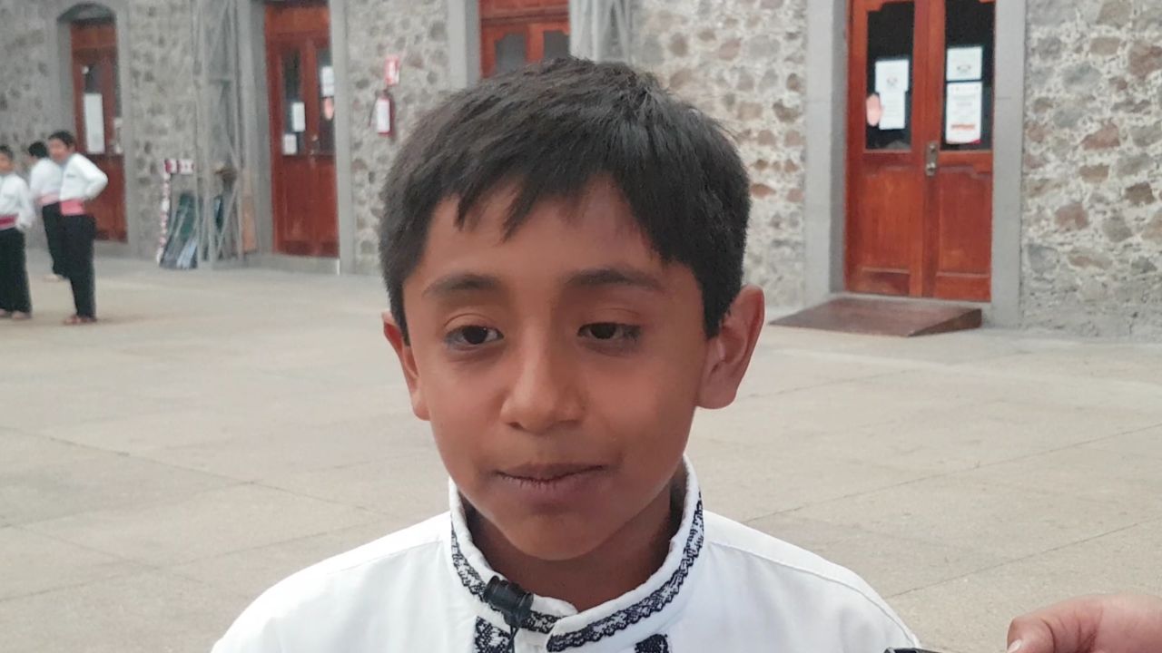 Uriel quiere preservar el otomí, sólo hay 200 hablantes