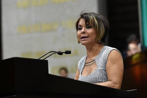 Se prenden focos en ayuntamiento por adeudos fiscales  