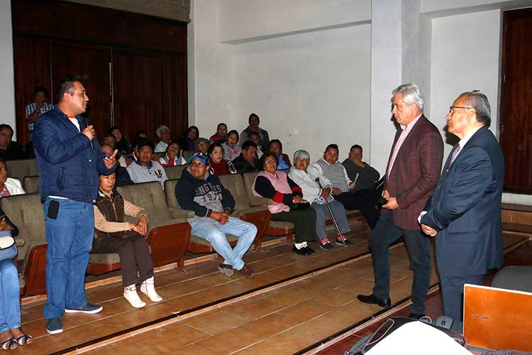 Realiza SECTE reuniones con taxistas para mejora del servicio