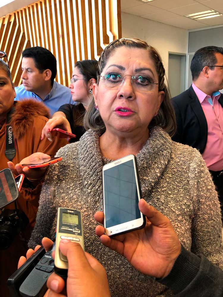 Abandonan familiares a ancianos en hospital
