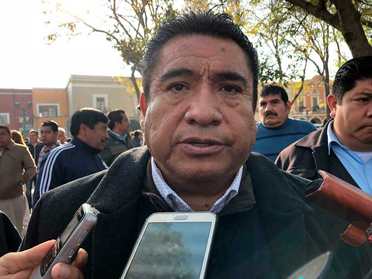 Regresan maestros del SNTE a las calles, exigen destitución de titular de técnicas