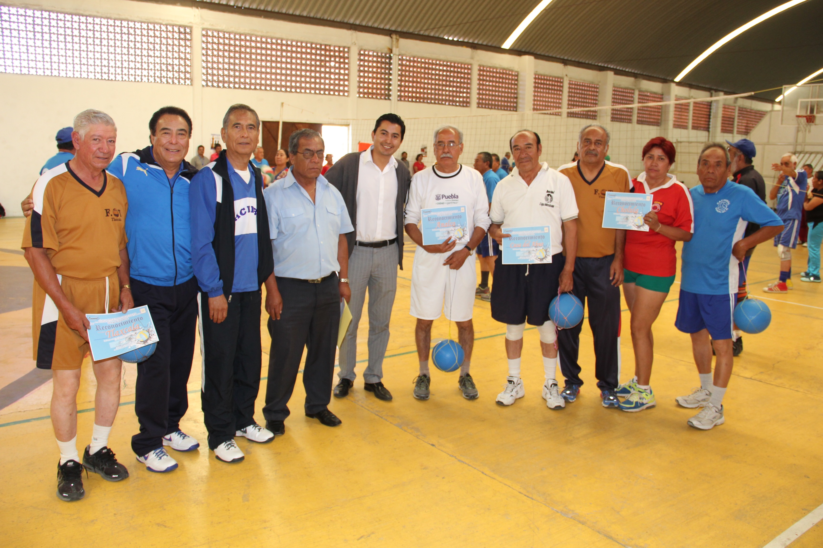 Torneo de exhibición de Cachibol